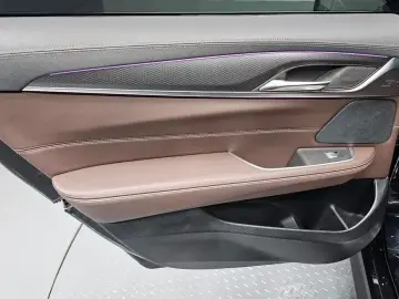 2022 BMW 6 серии с пробегом 107 213 км