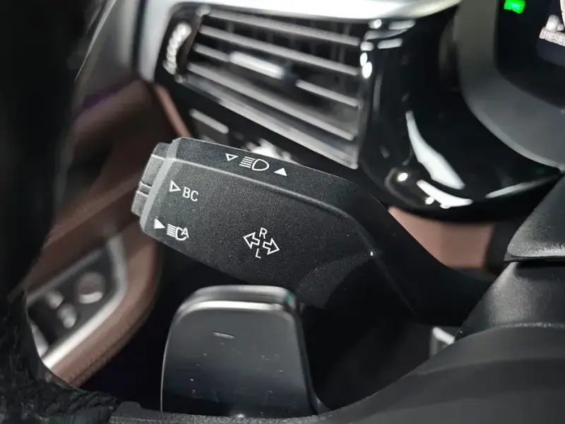 2022 BMW 6 серии с пробегом 107 213 км