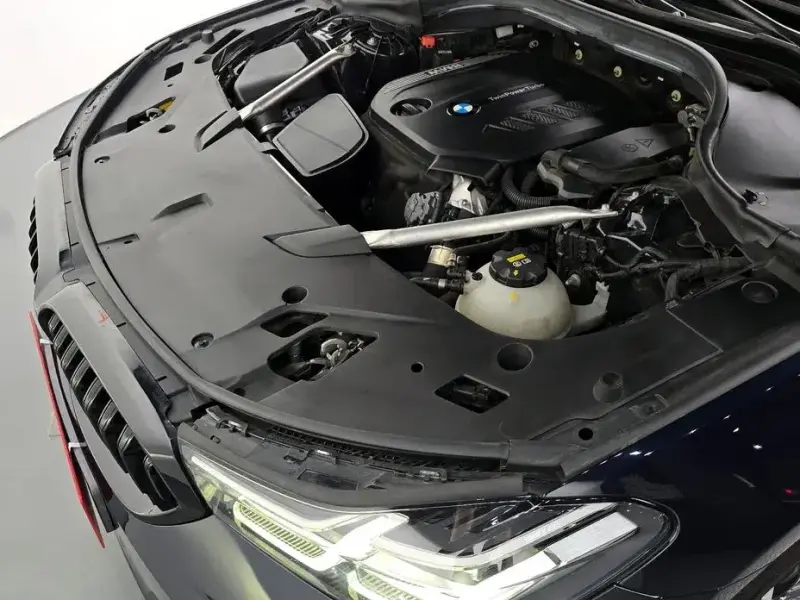 2021 BMW 6 серии с пробегом 123 917 км