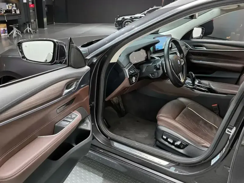 2023 BMW 6 серии с пробегом 97 921 км