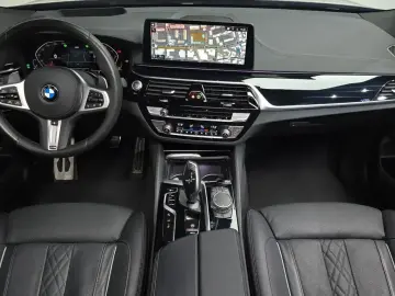 2021 BMW 6 серии с пробегом 35 888 км