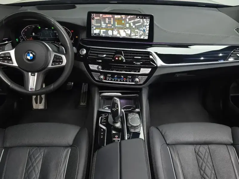 2021 BMW 6 серии с пробегом 35 888 км