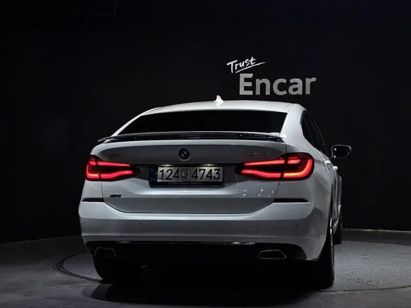 2021 BMW 6 серии с пробегом 79 647 км