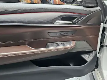 2021 BMW 6 серии с пробегом 79 647 км