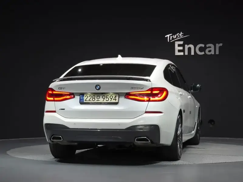 2021 BMW 6 серии с пробегом 97 018 км