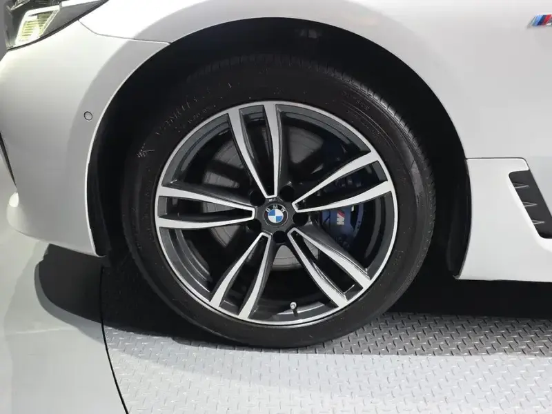 2021 BMW 6 серии с пробегом 97 018 км