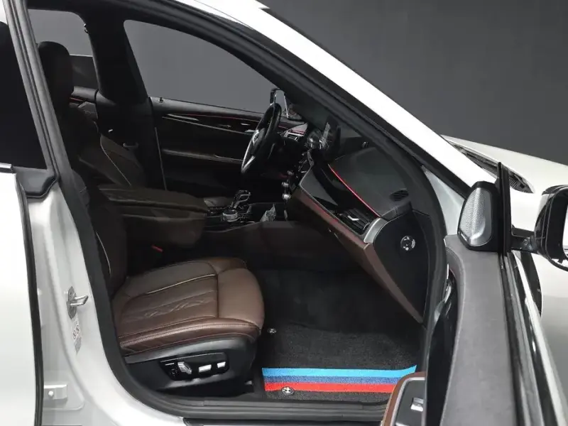 2021 BMW 6 серии с пробегом 97 018 км