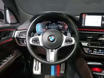 2021 BMW 6 серии с пробегом 97 018 км