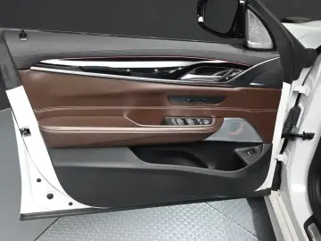 2021 BMW 6 серии с пробегом 97 018 км