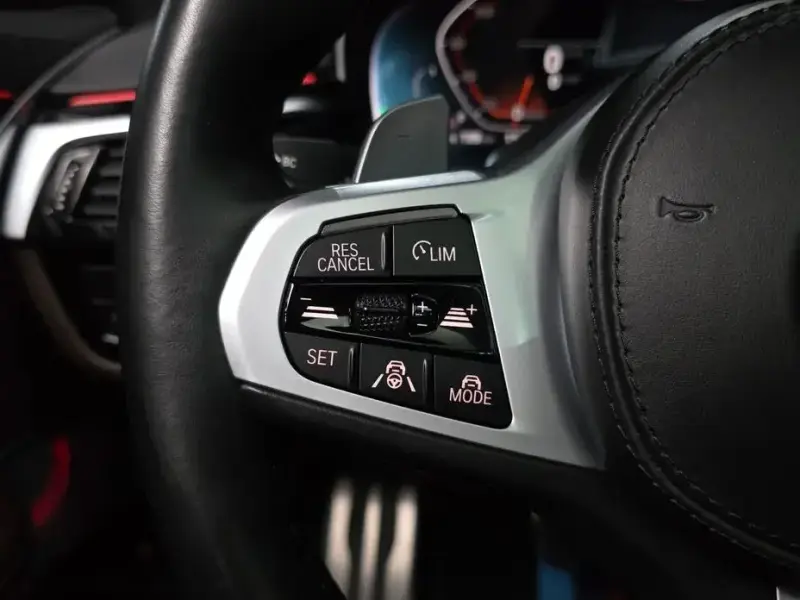 2021 BMW 6 серии с пробегом 97 018 км