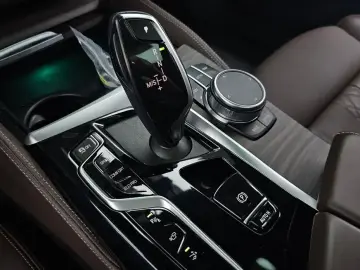 2021 BMW 6 серии с пробегом 169 588 км