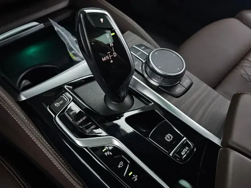 2021 BMW 6 серии с пробегом 169 588 км