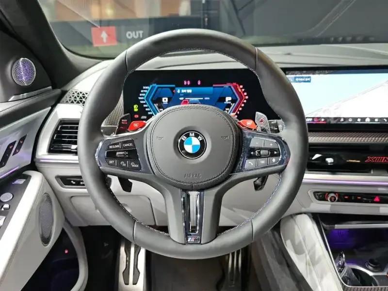 2026 BMW XM с пробегом 4 211 км