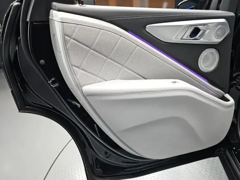 2026 BMW XM с пробегом 4 211 км