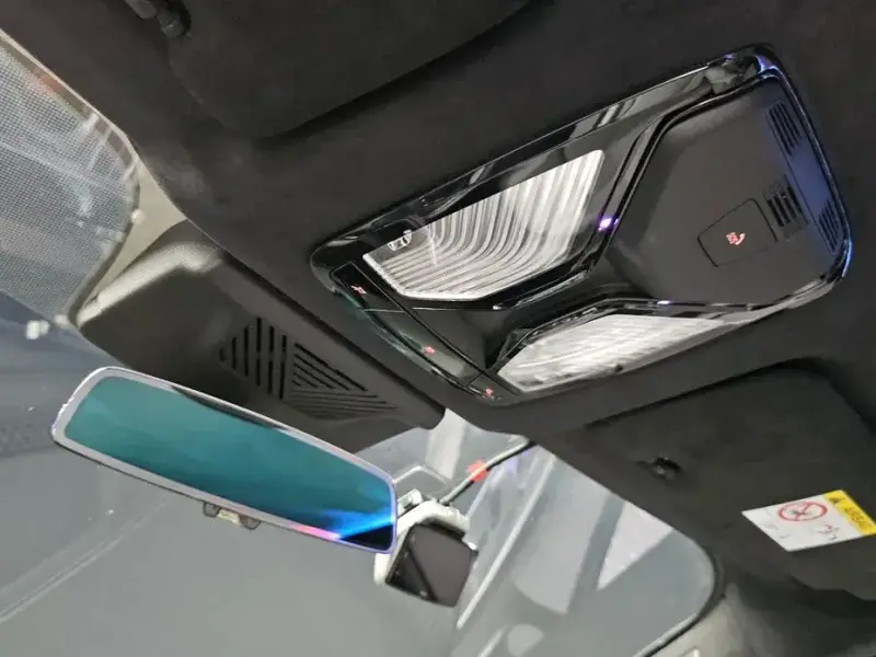 2026 BMW XM с пробегом 4 211 км