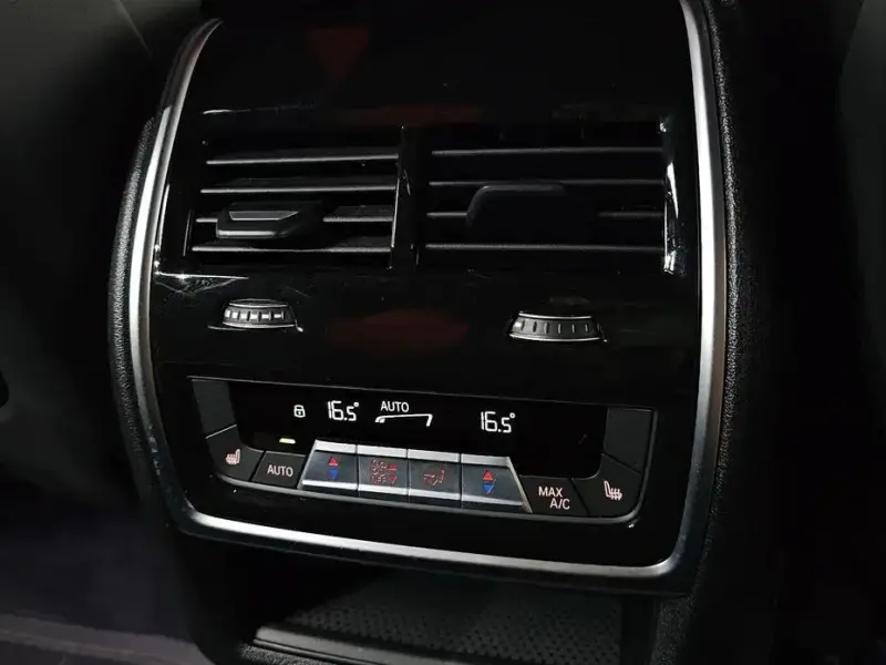 2024 BMW XM с пробегом 18 810 км