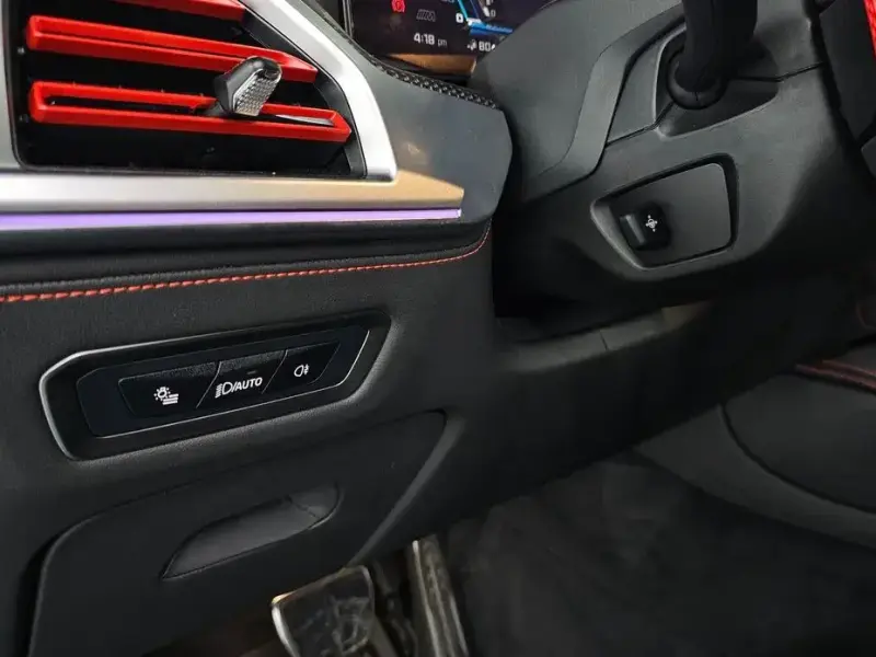 2024 BMW XM с пробегом 18 810 км