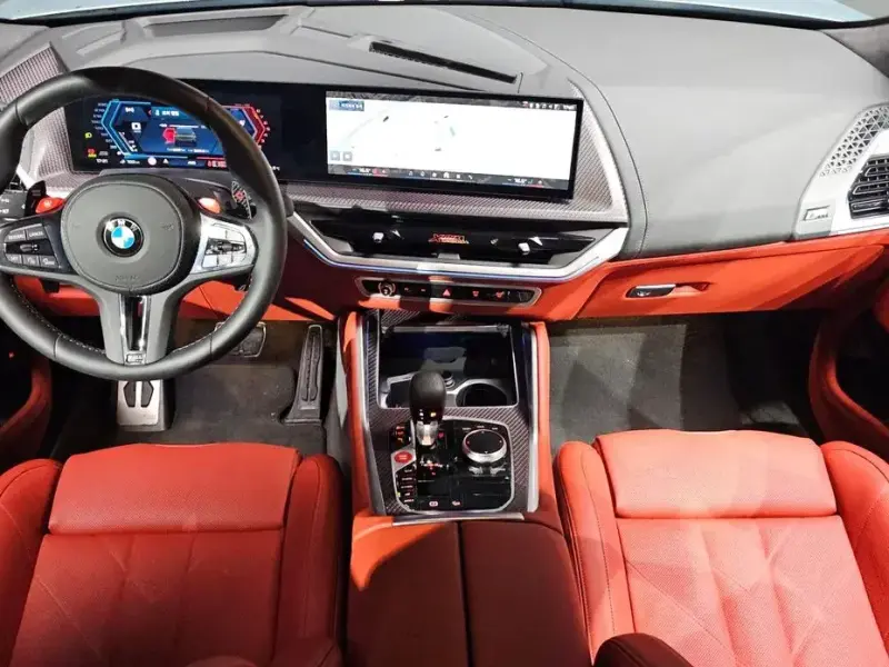 2025 BMW XM с пробегом 5 317 км