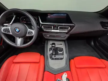 2025 BMW Z4 с пробегом 12 503 км