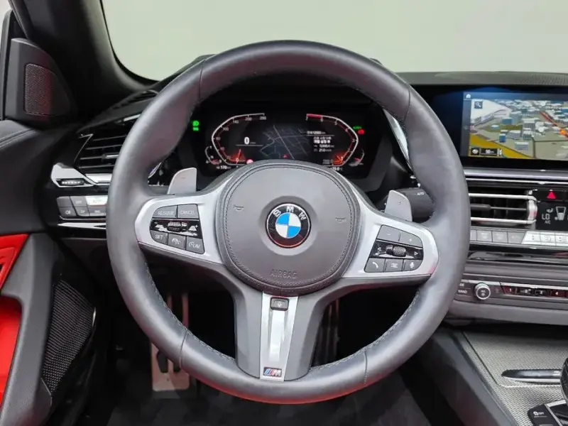 2025 BMW Z4 с пробегом 12 503 км