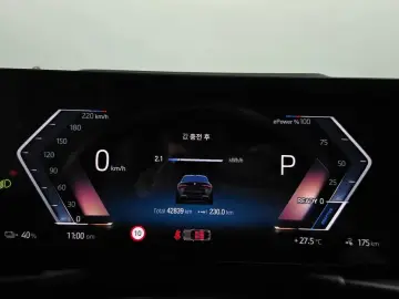 2023 BMW i4 с пробегом 42 839 км
