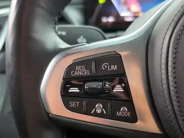 2023 BMW i4 с пробегом 42 839 км