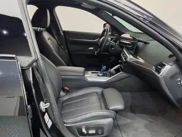 2023 BMW i4 с пробегом 42 839 км