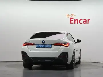 2023 BMW i4 с пробегом 19 521 км