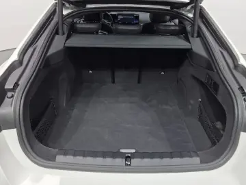 2023 BMW i4 с пробегом 19 521 км