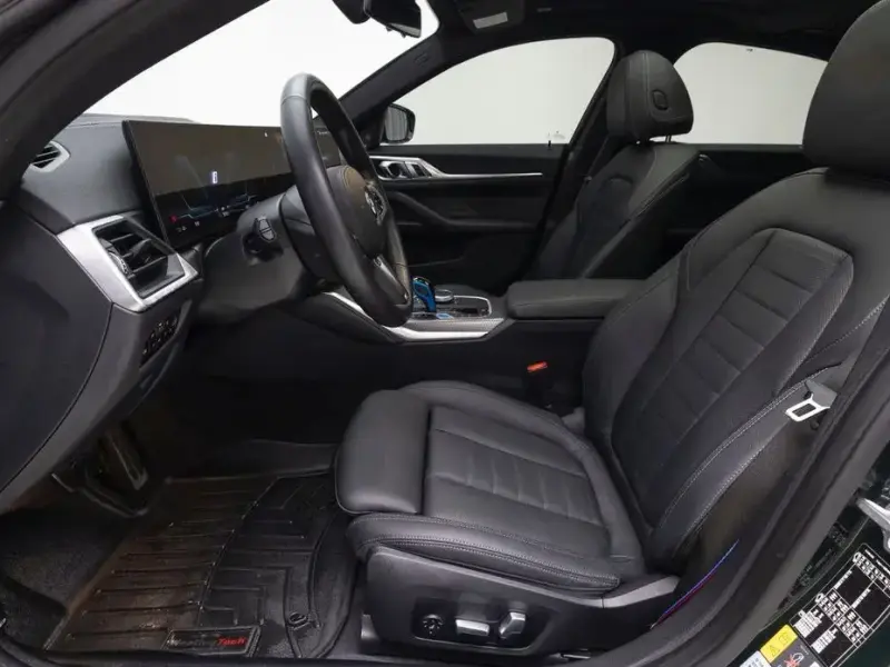 2022 BMW i4 с пробегом 89 782 км