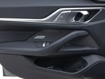 2022 BMW i4 с пробегом 89 782 км