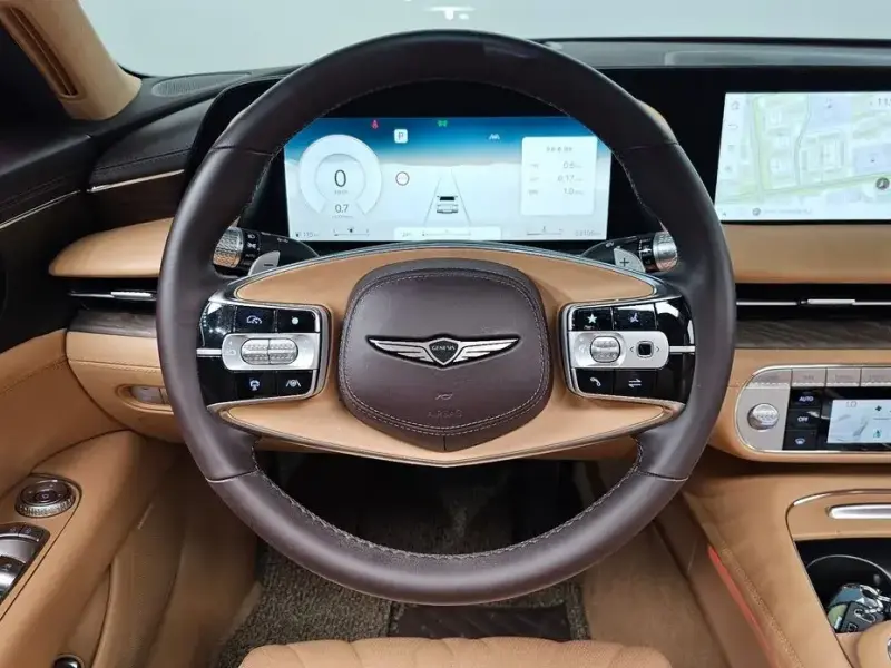 2023 Genesis G90 с пробегом 63 105 км