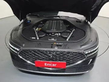 2023 Genesis G90 с пробегом 89 086 км
