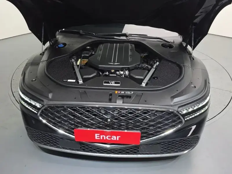 2023 Genesis G90 с пробегом 89 086 км