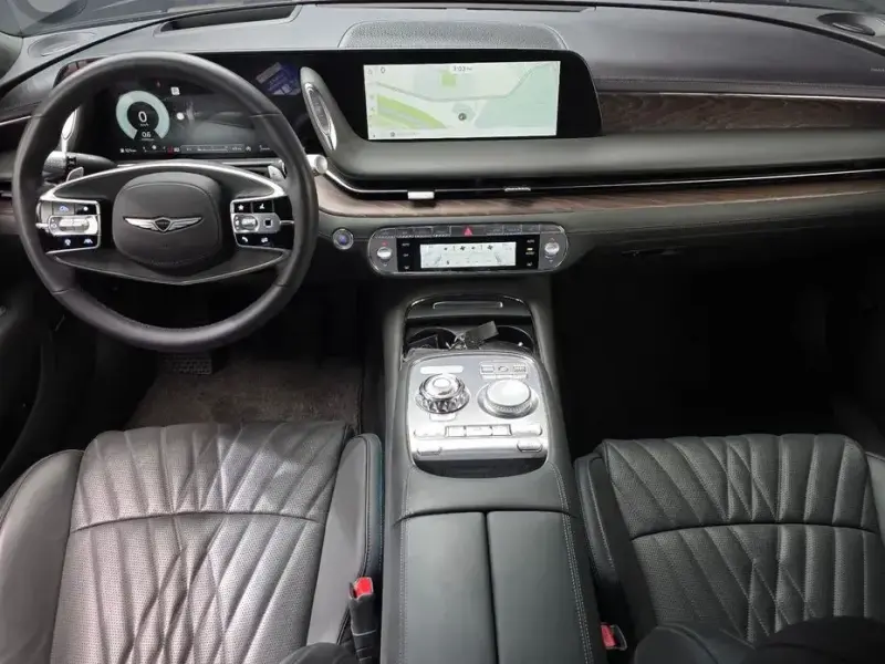 2023 Genesis G90 с пробегом 89 086 км