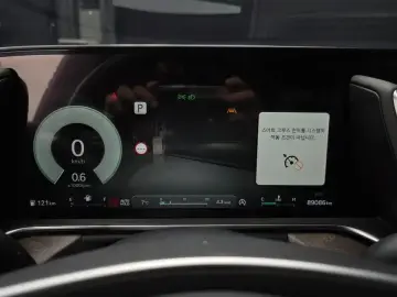 2023 Genesis G90 с пробегом 89 086 км