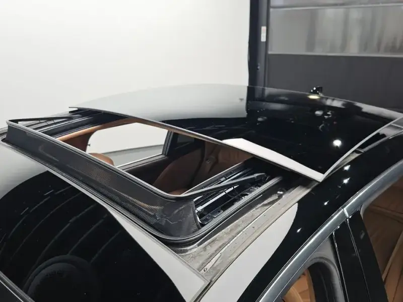 2023 Genesis G90 с пробегом 63 105 км