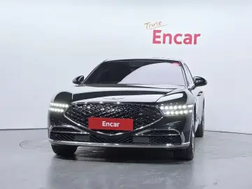 2023 Genesis G90 с пробегом 44 950 км