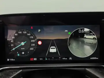 2023 Genesis G90 с пробегом 44 950 км