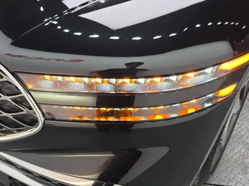 2023 Genesis G90 с пробегом 44 950 км