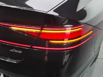 2023 Genesis G90 с пробегом 44 950 км