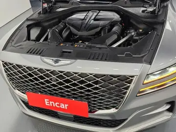 2023 Genesis GV80 с пробегом 33 967 км