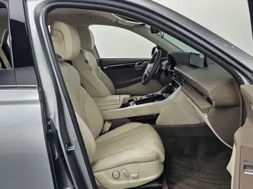 2023 Genesis GV80 с пробегом 33 967 км