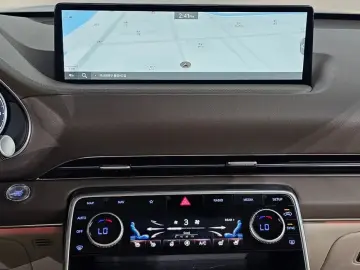 2023 Genesis GV80 с пробегом 33 967 км
