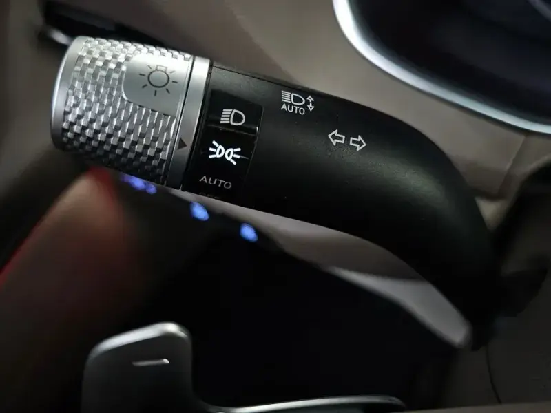 2023 Genesis GV80 с пробегом 33 967 км