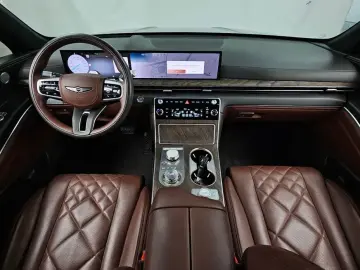 2023 Genesis GV80 с пробегом 68 599 км