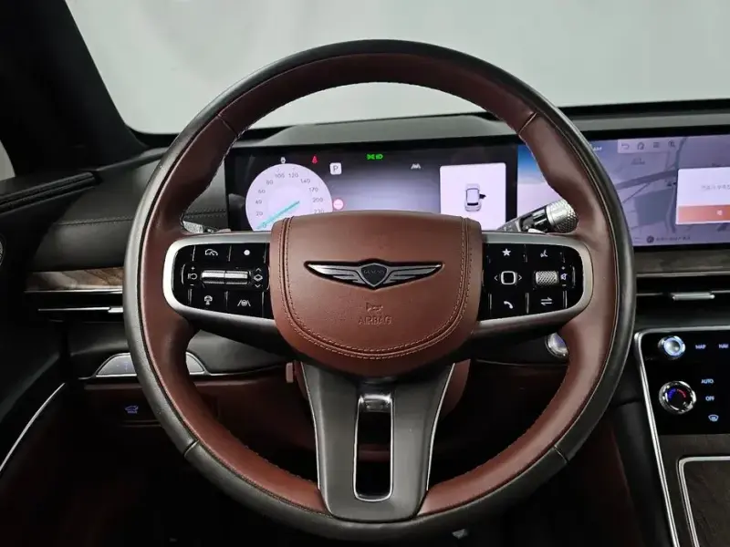 2023 Genesis GV80 с пробегом 68 599 км