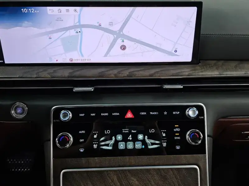 2023 Genesis GV80 с пробегом 68 599 км