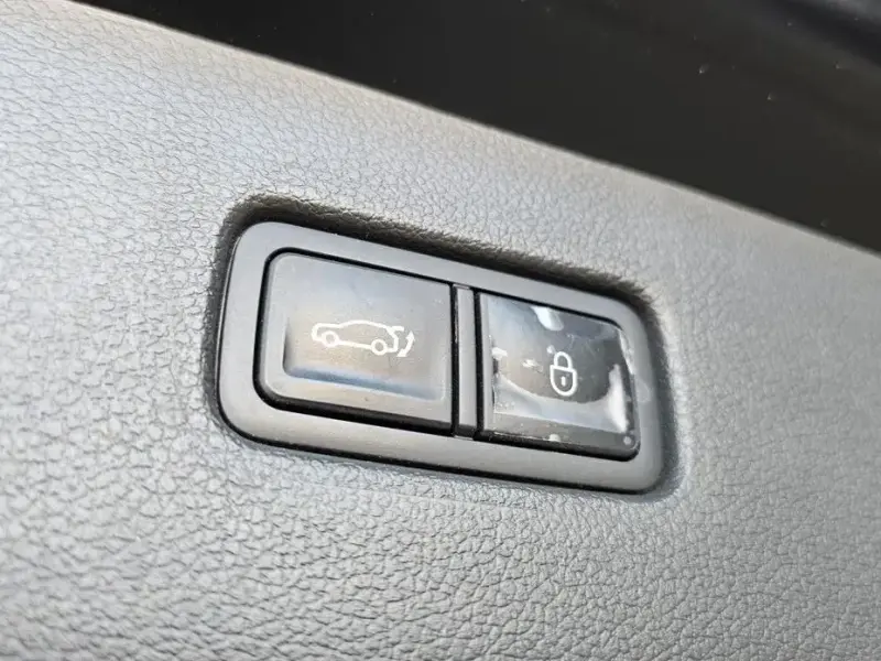 2023 Genesis GV80 с пробегом 68 599 км