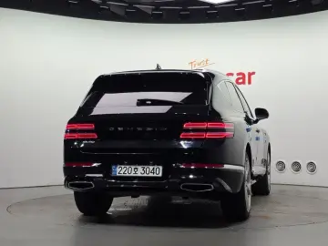 2023 Genesis GV80 с пробегом 98 532 км